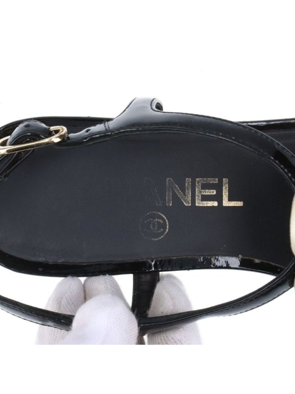 Chanel Coco Mark Camellia Patent Leather Sandals 35 C Black And Ivory - Picture 10 of 15